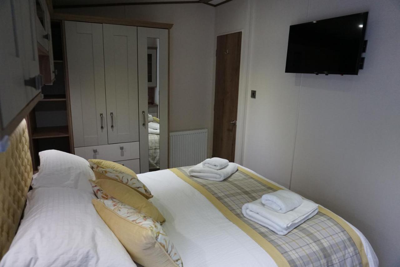 Dotty'S Retreat Villa Milford on Sea Bagian luar foto