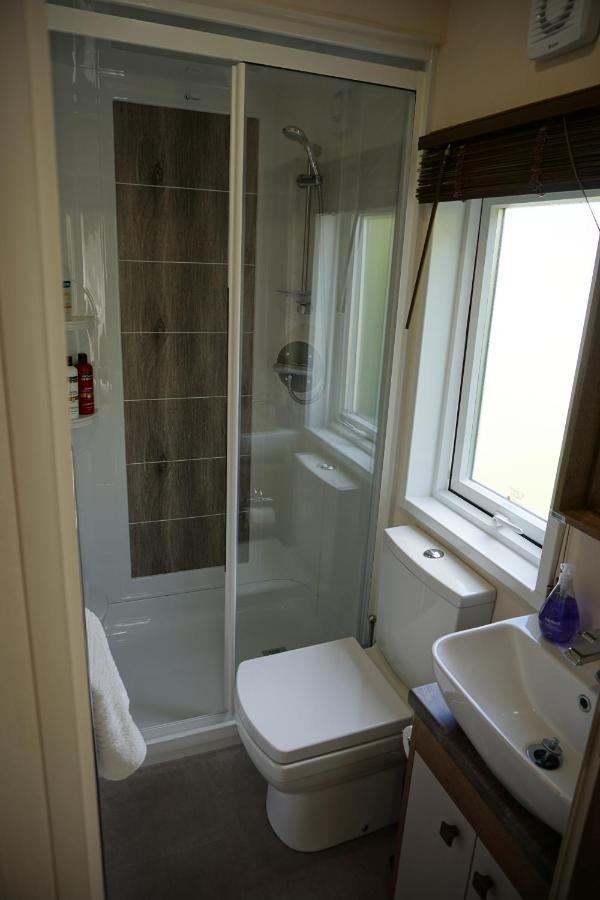 Dotty'S Retreat Villa Milford on Sea Bagian luar foto
