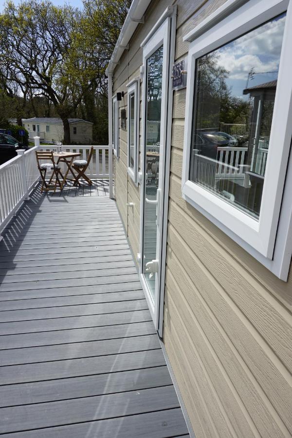 Dotty'S Retreat Villa Milford on Sea Bagian luar foto